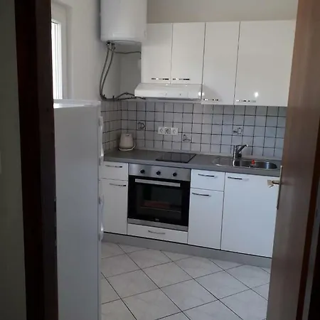 Apartment Laura *